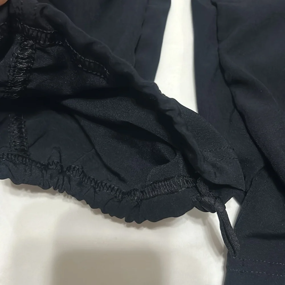 NWT Spyder woven active capri Size S black - Picture 2 of 6